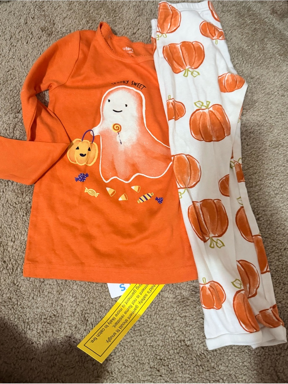 Halloween Pajamas. Carters. 5T